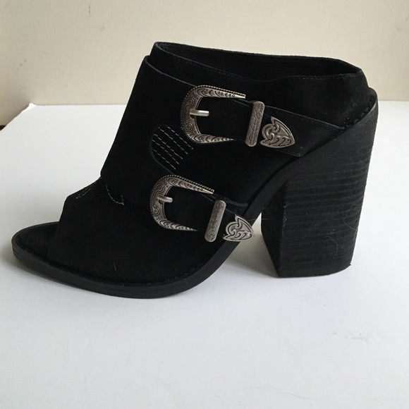 Nasty Gal x Nightwalker mule in black - Picture 2 of 4